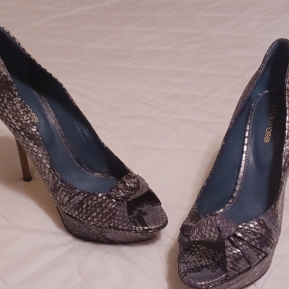 Sergio Rossi Black and Silver Textured Platform Heels - Picture 4 of 10